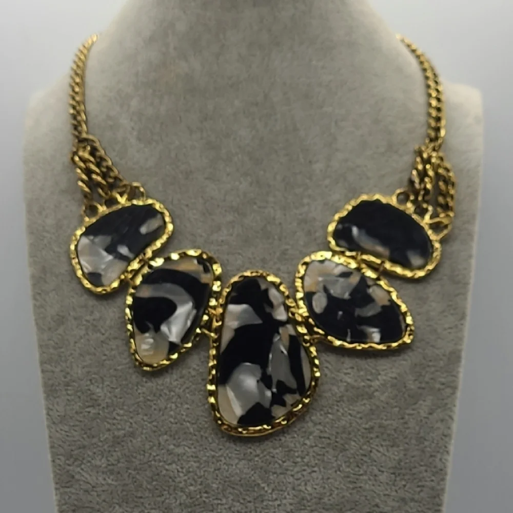 Vintage Estate Esmeray Black & White Shell Gold Statement Necklace